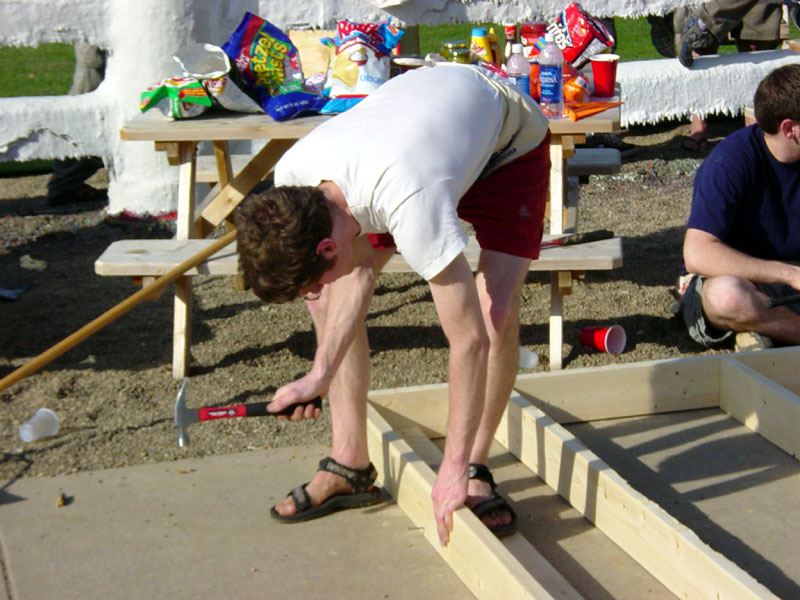 fatf_saturday_1118_jeffHammering