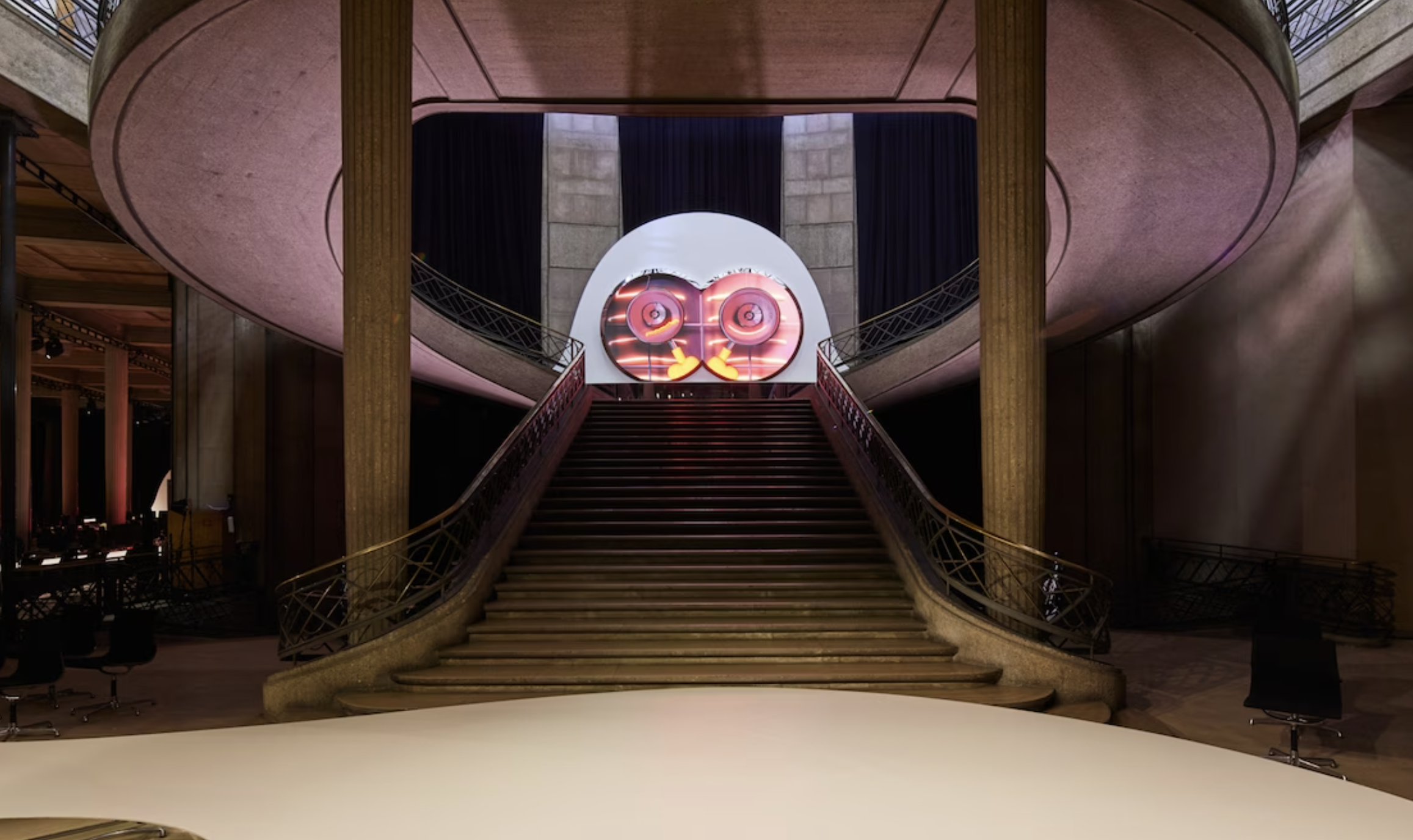 Miu Miu S22 Showspace