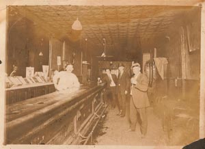 Balon's Bar
in the 1920s