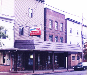 Bonomo's Hardware Store