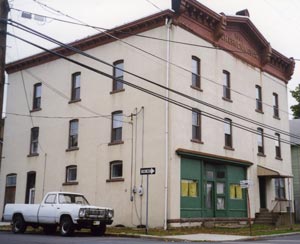 Brueningsen's
                Grocery