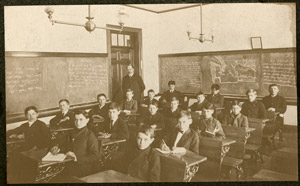 MMI classroom, 1904