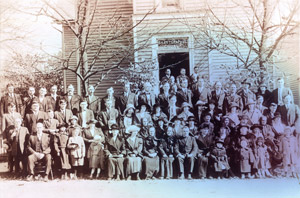  Sts. Peter and Paul Lutheran Church congregation, 1922