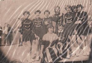 FHS Majorettes, 1952