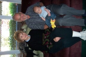 ek_17.jpg - Proud grandparents #2.