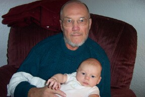 ek_5.jpg - Can you see the resemblance between Grandpa and Alexander?