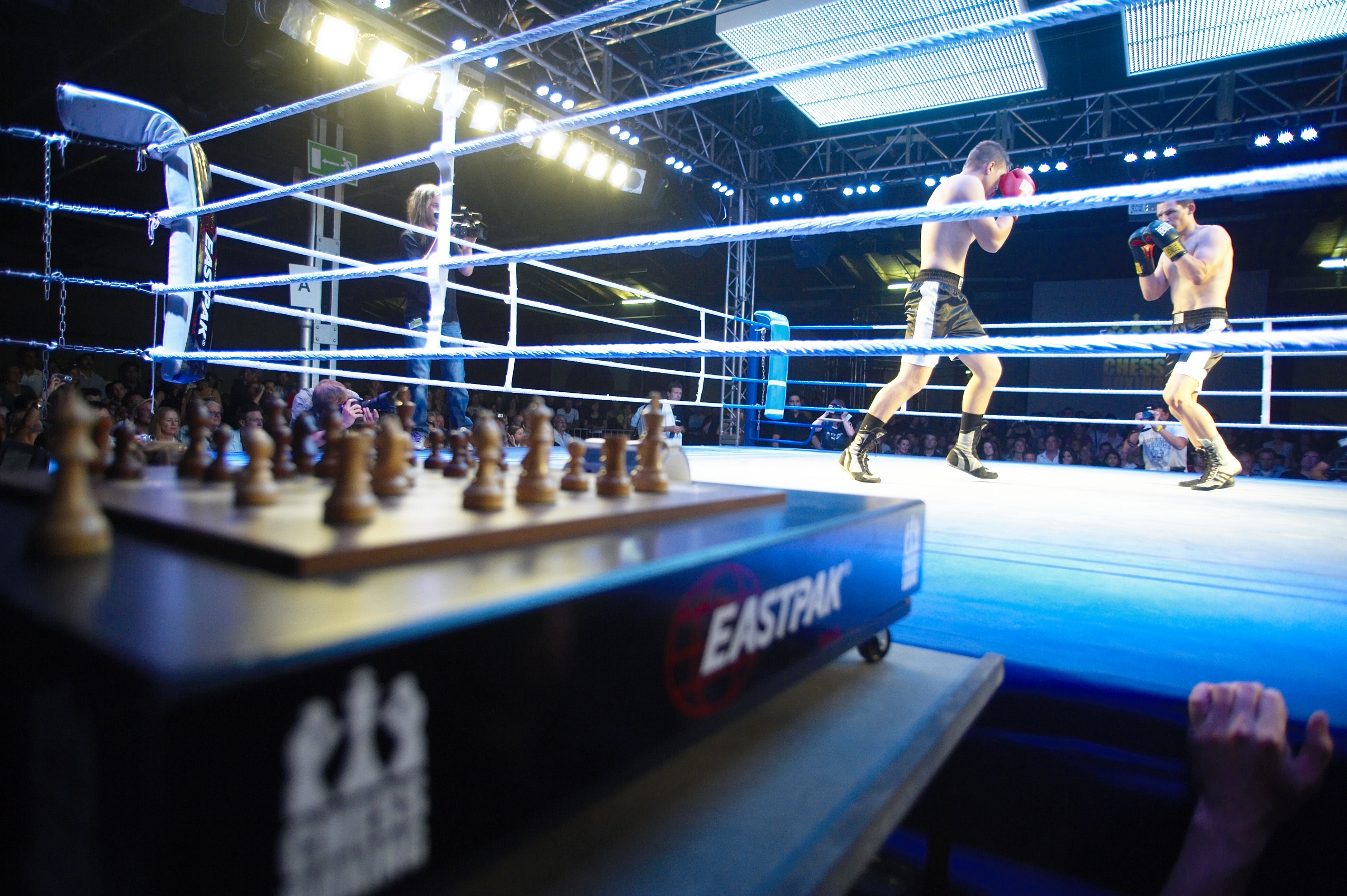 World Chess Boxing Champion Crowned - The Escapist