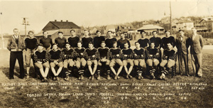 Freeland
                H.S. 1930s football team