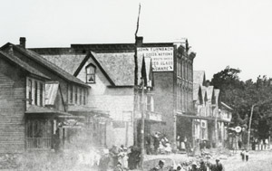 Centre St., 1886 - Freeland's 10th anniversary